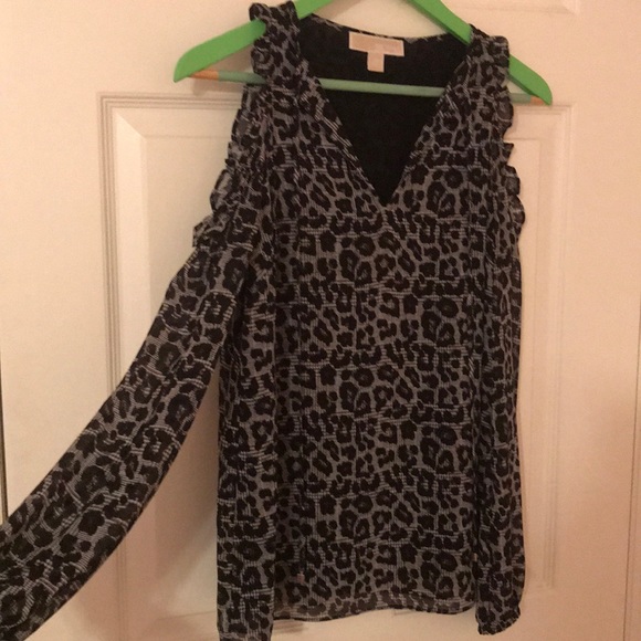 Michael Kors white leopard long sleeve - Picture 3 of 3